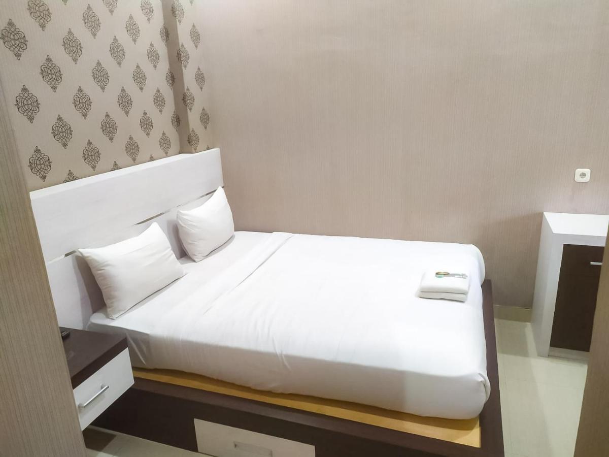 Reddoorz Syariah Near Sultan Syarif Kasim II Airport 호텔 페칸바루 외부 사진